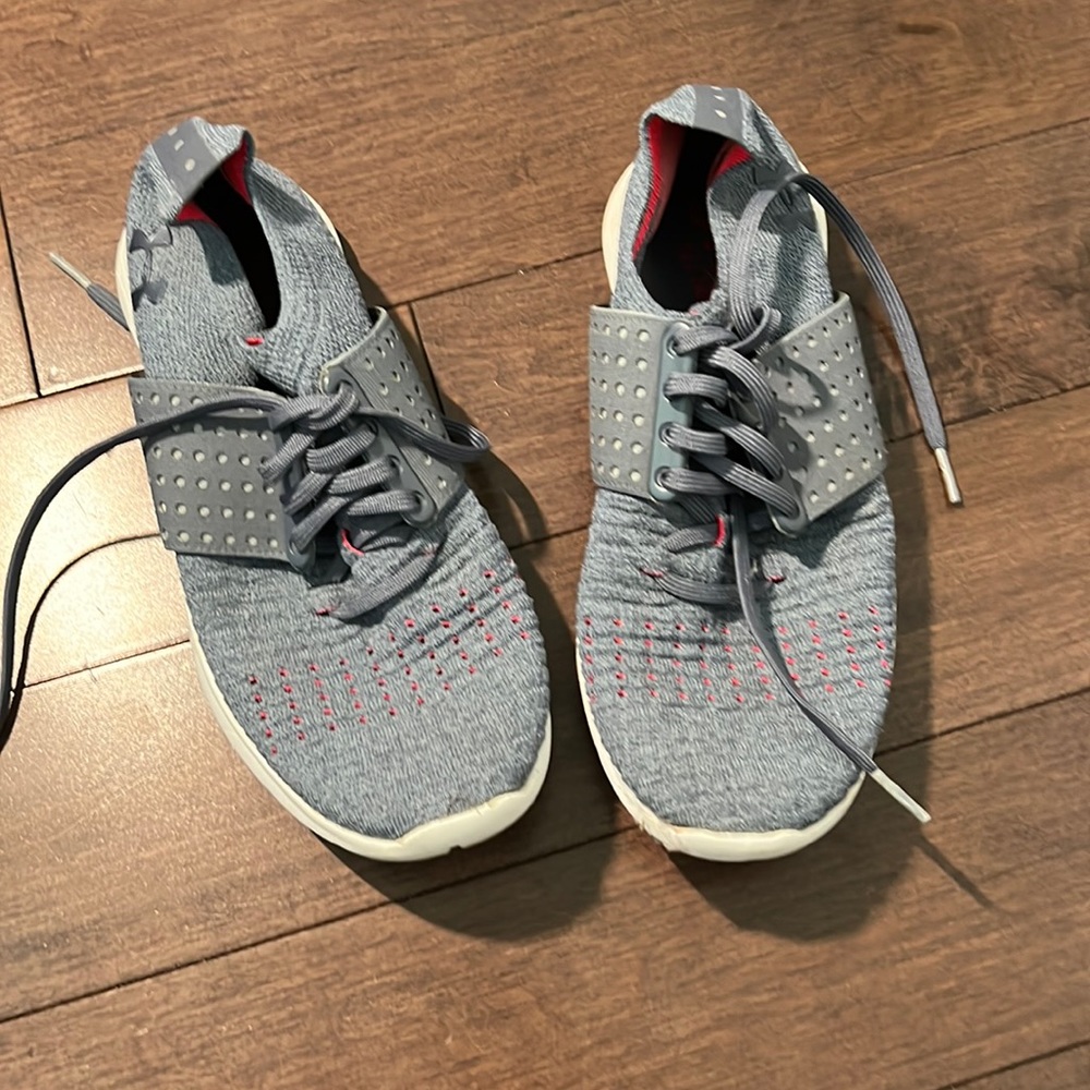 Womens under armor sneakers, size 8